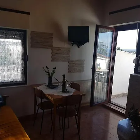 With A Parking Space Nska, Krk - 21684 Apartment Malinska
